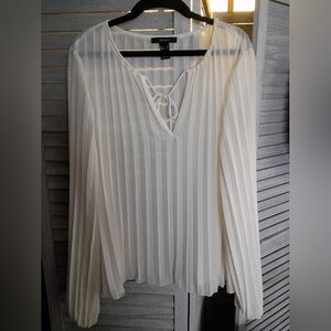 Forever 21 Size Small Ivory Striped Blouse